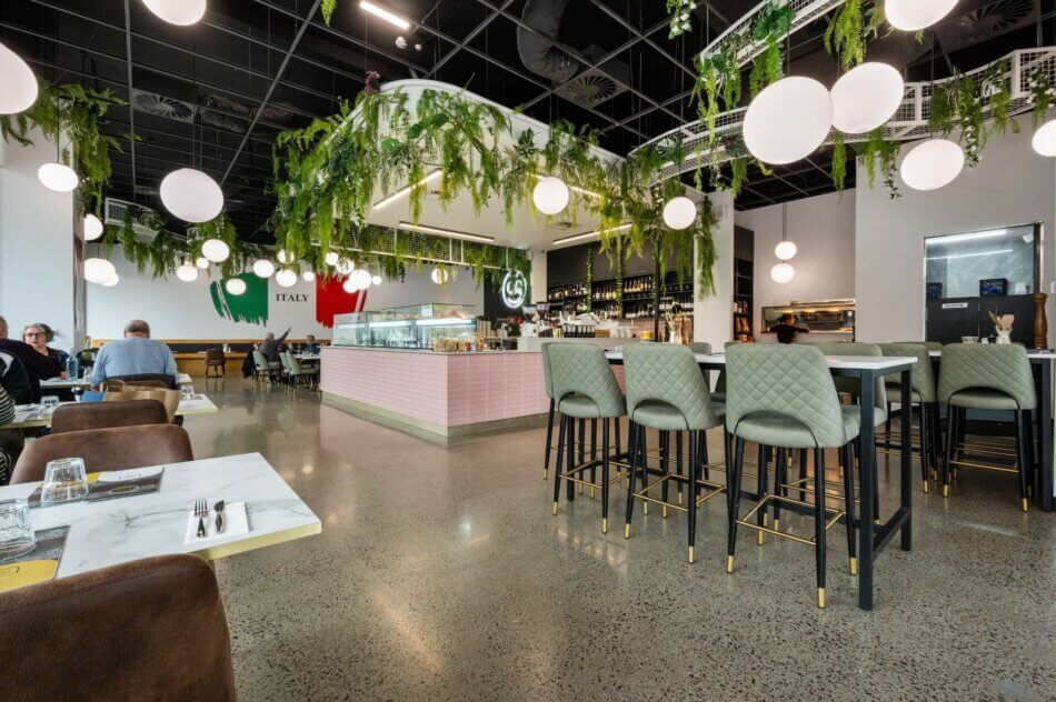 EQ-Cafe-Restaurant-Hinder-St-Gungahlin